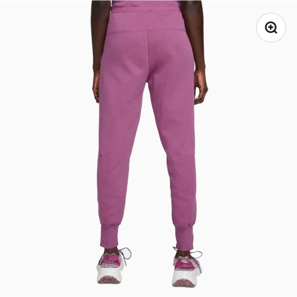 Nike Tech Fleece Essentials Sportswear Athletic Warm Joggers Pants - Picture 7 of 9